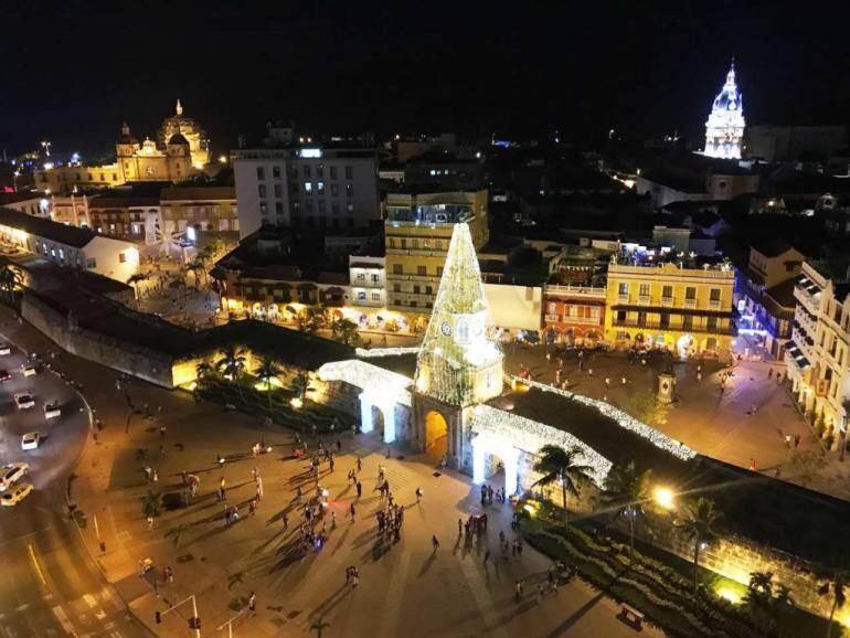 Apartamentos Cartagena Marbella Suite エクステリア 写真