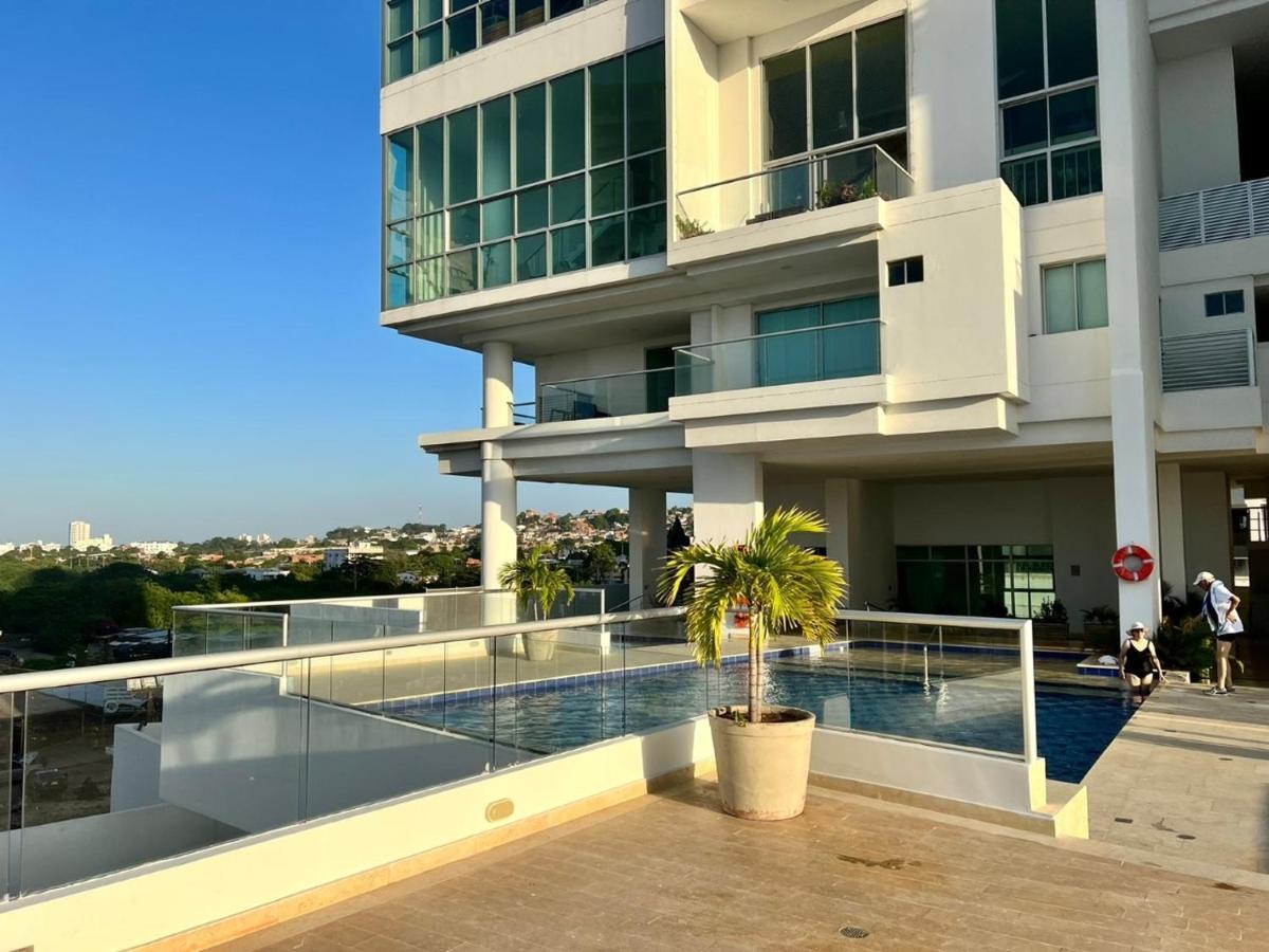 Apartamentos Cartagena Marbella Suite エクステリア 写真