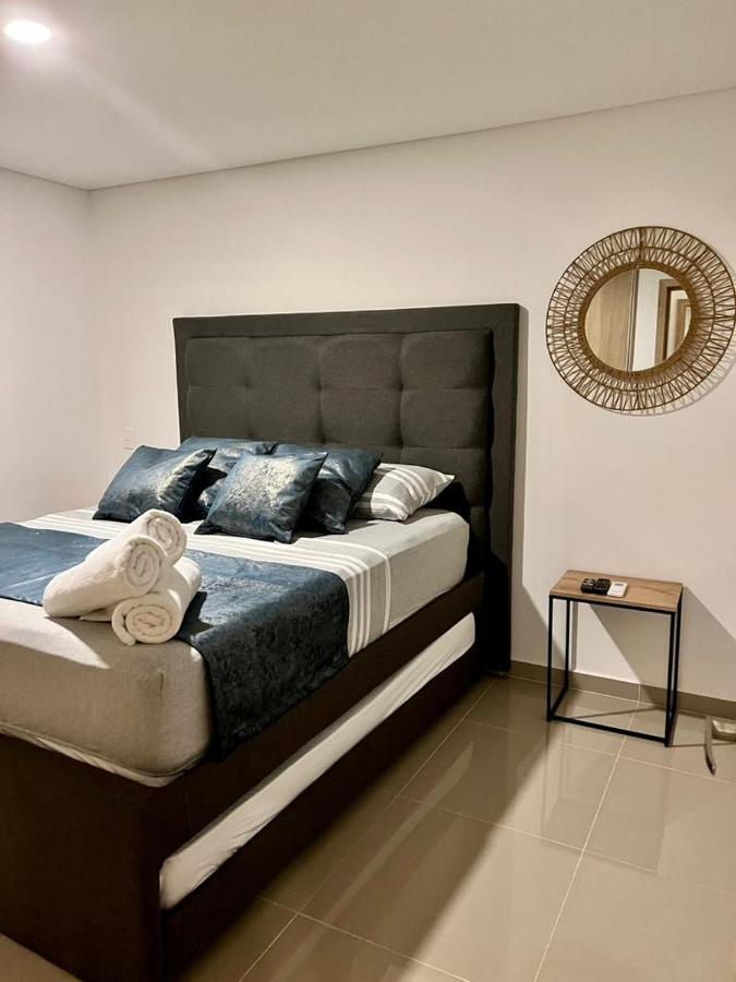 Apartamentos Cartagena Marbella Suite エクステリア 写真