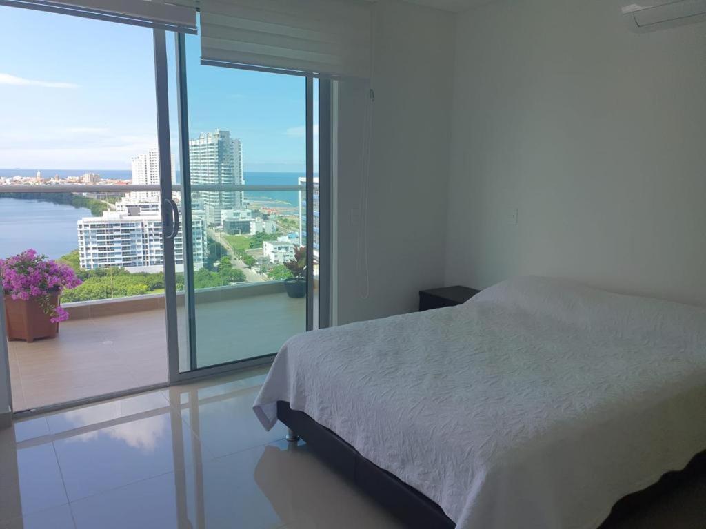 Apartamentos Cartagena Marbella Suite エクステリア 写真
