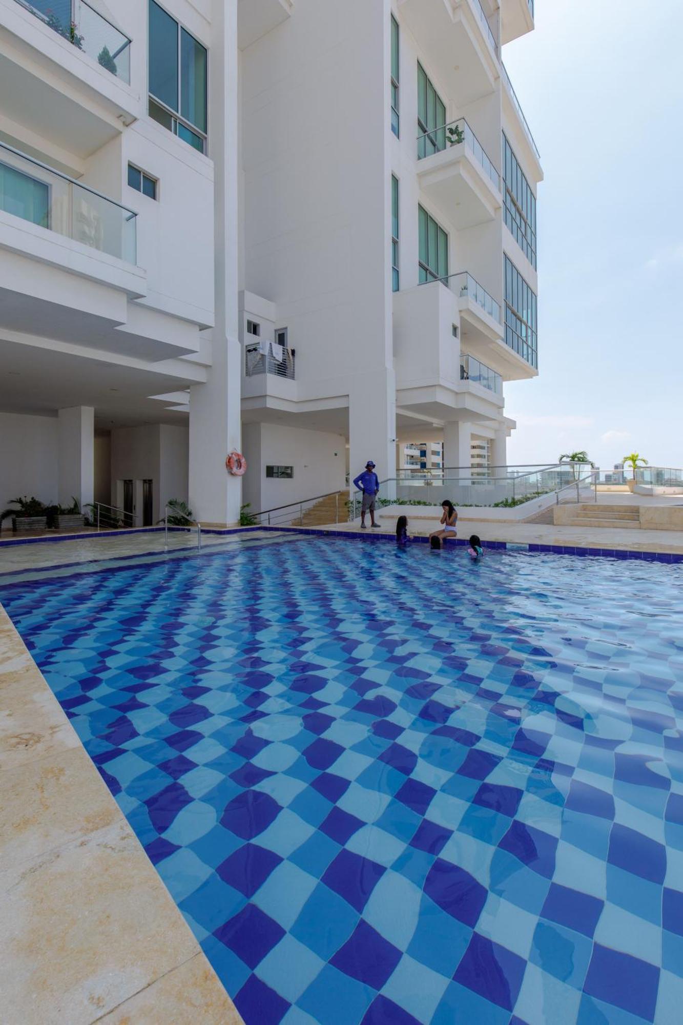 Apartamentos Cartagena Marbella Suite エクステリア 写真