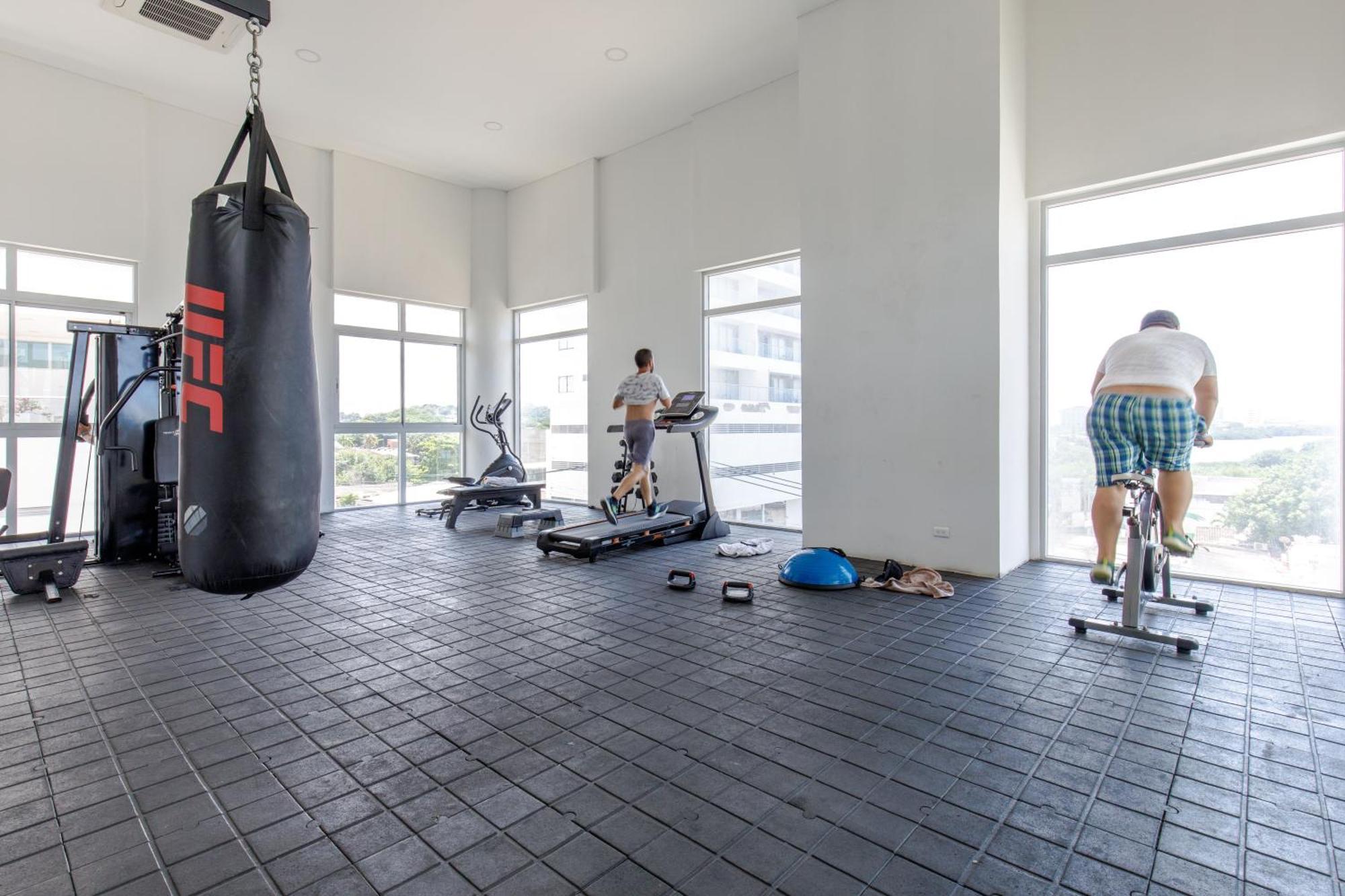 Apartamentos Cartagena Marbella Suite エクステリア 写真